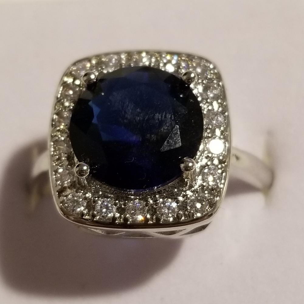 🌺*Vintage Blue Sapphire Silver Ring